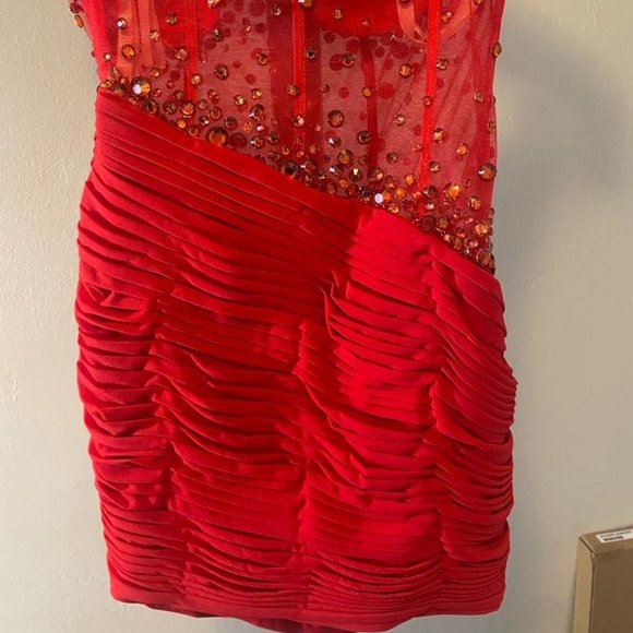 Jovani Red Mini Dress with Crystals Size 4 party birthday homecoming event - Picture 4 of 10